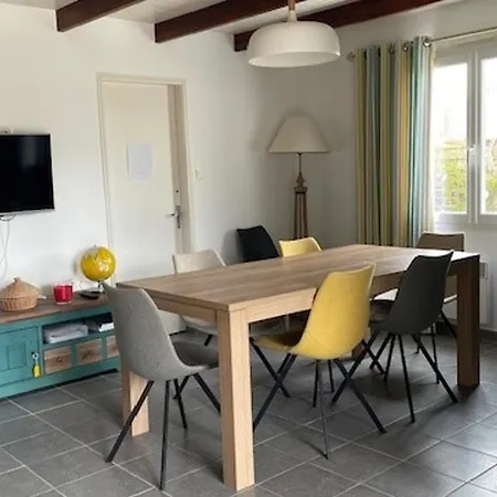 Maison De A - 4 Pers - Animaux Admis - Fr-1-823-147 * 누아르무티에 앙 릴